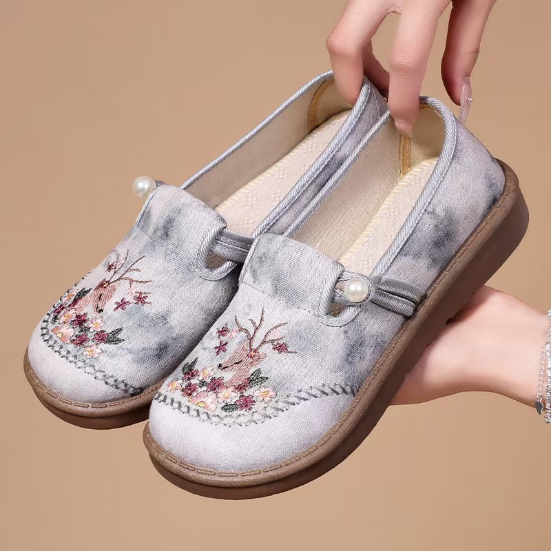 民族刺繡休閒鞋